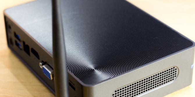 Azulle Byte 3 İnceleme: Bu Minik, Fansız Mini PC Her Şey Azulle bayt 3 tasarım yapar