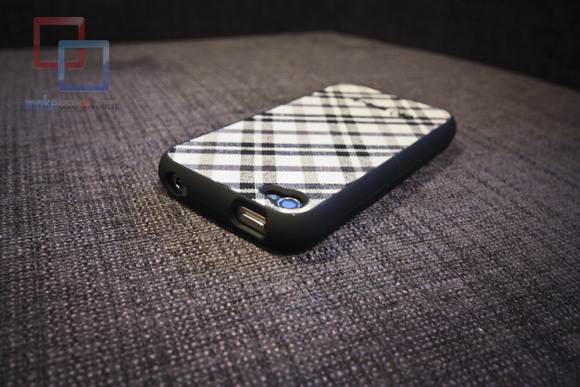 MakeUseOf Review & Giveaway: Speck IMG 2158 kopya ile donatılmış iPhone 4 Kılıfı