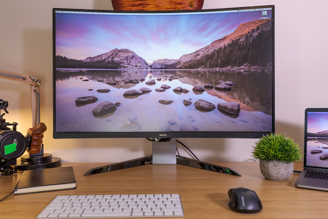 BenQ EX3203R monitör