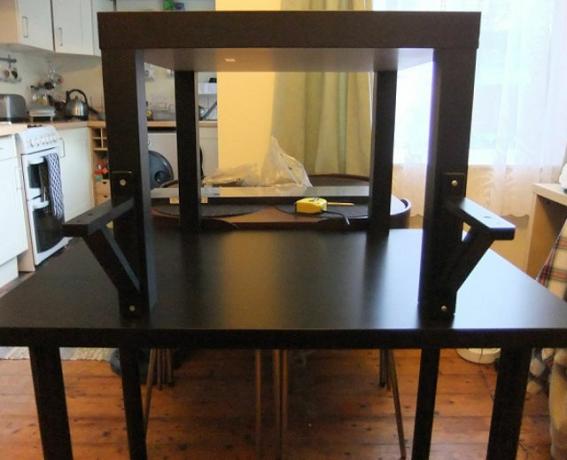 diy-ofis-ağaç işleme-IKEA ayakta masası