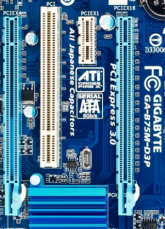 PCIe yuvaları x16 x4