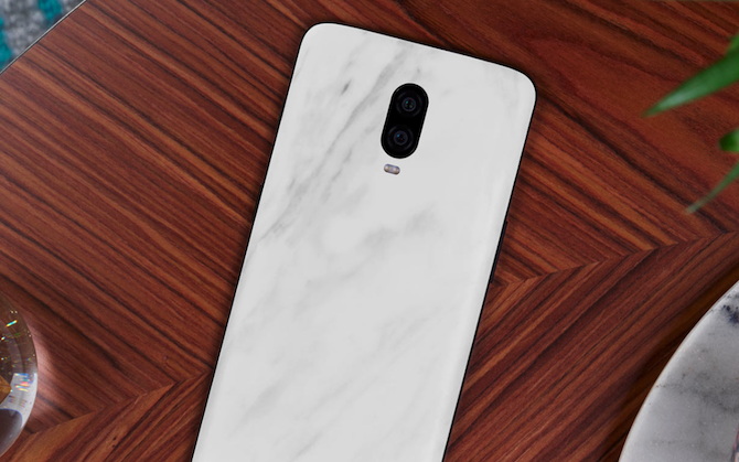 OnePlus 6T Dbrand Kaplaması