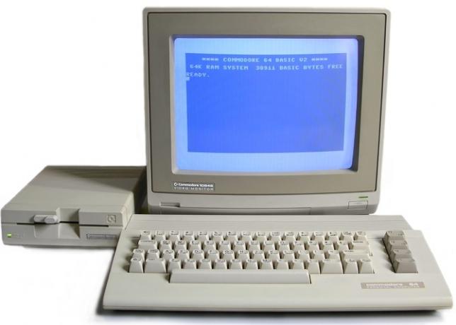 Açmadan önce C64 güç kaynağını kontrol edin