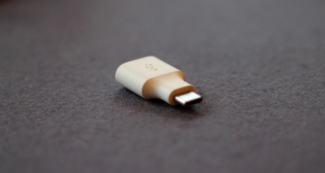 USB-C-ATA-bağdaştırıcı