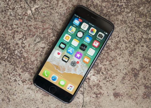 iPhone 8 İnceleme: Akıllı Telefon, Aptal Yükseltme iphone 8 1