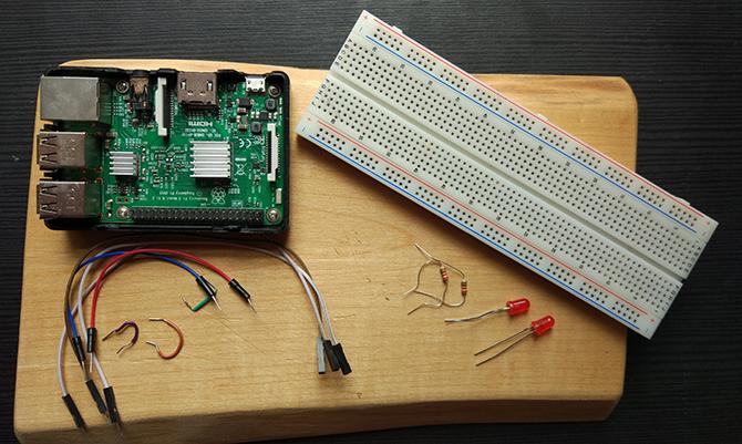 ahududu pi kontrol led ışıkları programlamak için nasıl