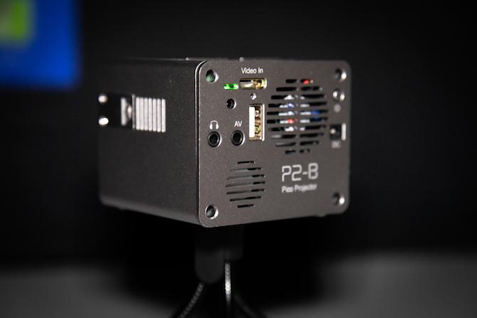 AAXA P2-B İnceleme: Son olarak, HDMI Bağlantı Noktalı Bir Pico Projektör AAXA Projektör 3