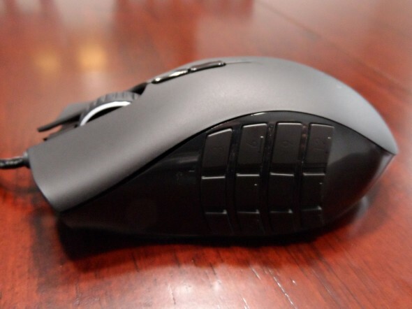 Razer-Naga-logitech-g600-oyun-fare-review-6