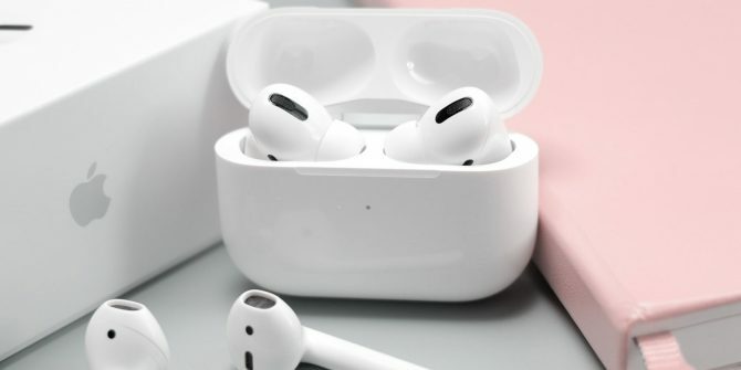 Apple AirPods ve AirPods Pro