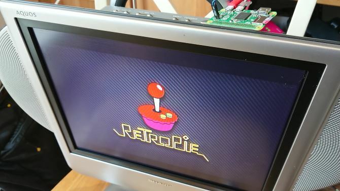 Raspberry Pi Zero'nuzu TV'nize kurmadan önce RetroPie'nin düzgün çalıştığını test edin