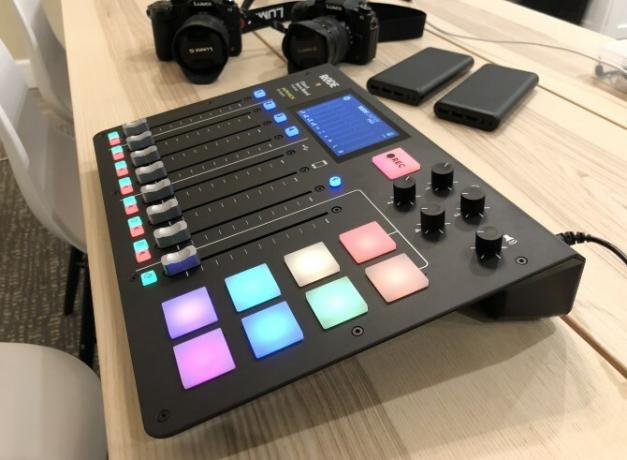 Rodecaster Pro Yandan Görünüm