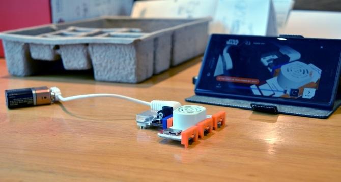 LittleBits muo giveaway r2d2 uygulama kılavuzu ile 100 $ altında kendi Star Wars Droid oluşturun